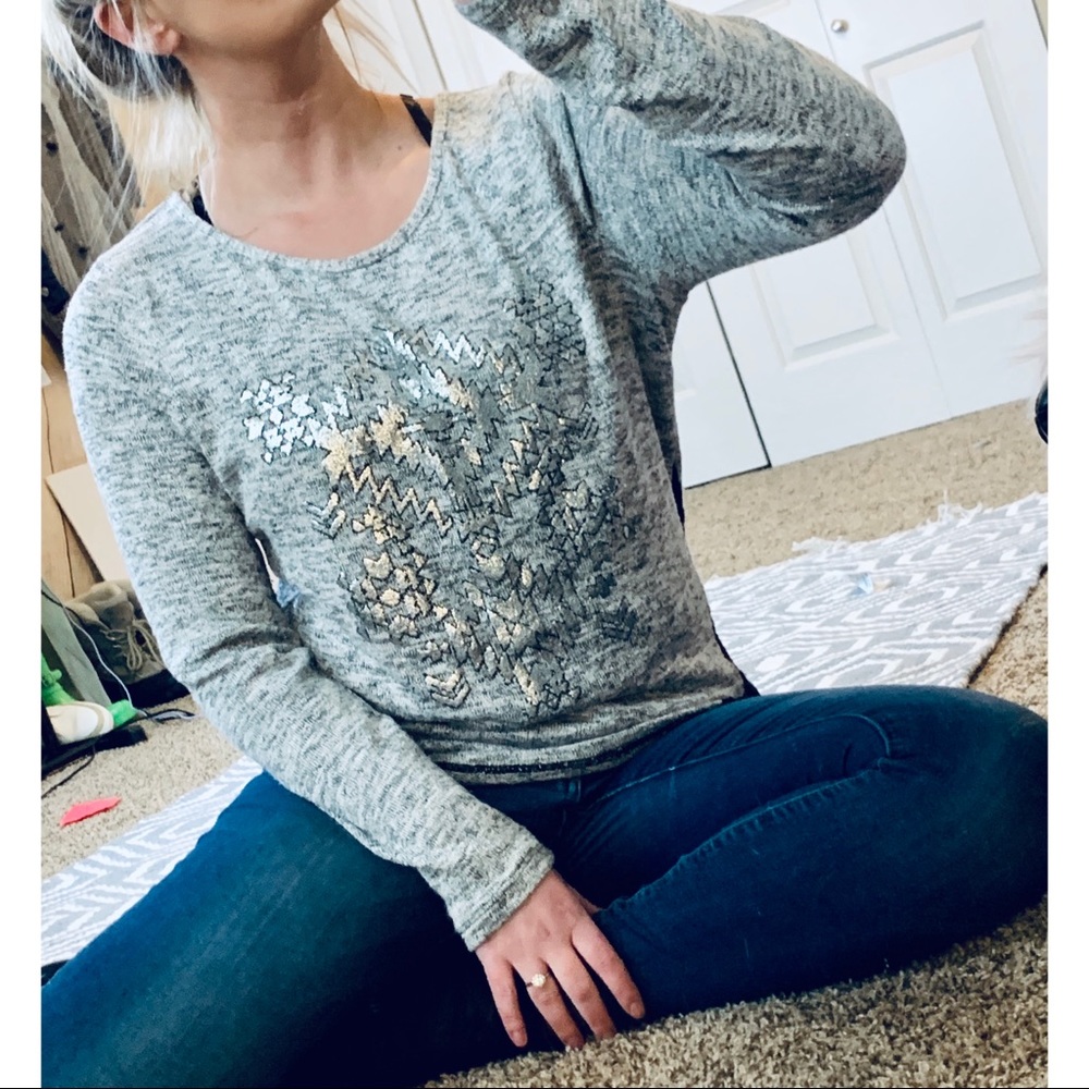 ⚡️Boutique Aztec print sweater - Picture 1 of 7